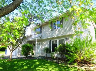 8195 159th St W, Apple Valley, MN 55124