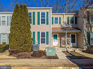 6361 Fenestra Ct, Burke, VA 22015