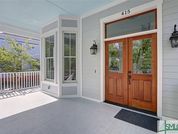 3rd image of 415 E Waldburg Street