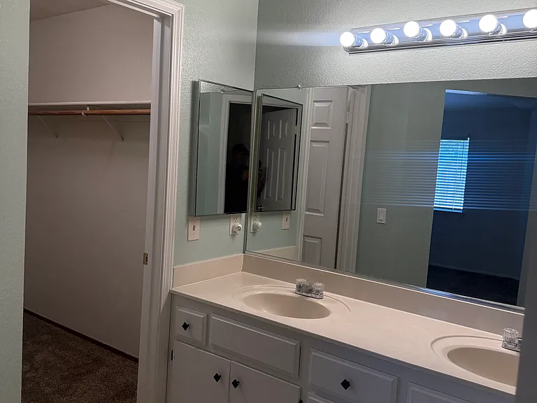 408 Kirbys Mill Dr — Photo 7