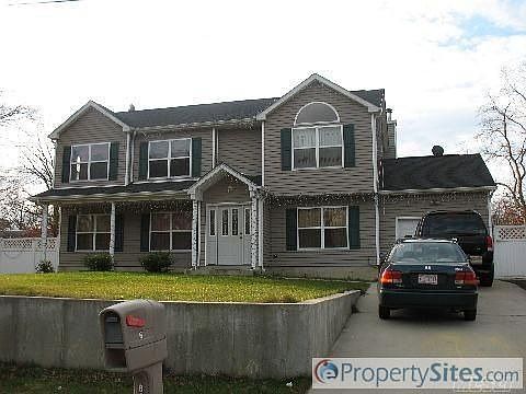 1st image of 86 Commonwealth Dr