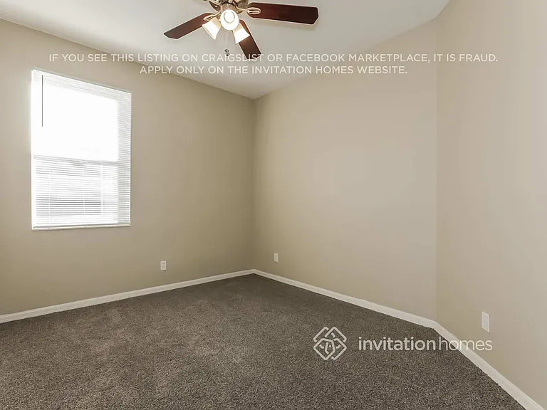 8716 Sandy Plains Dr — Photo 10