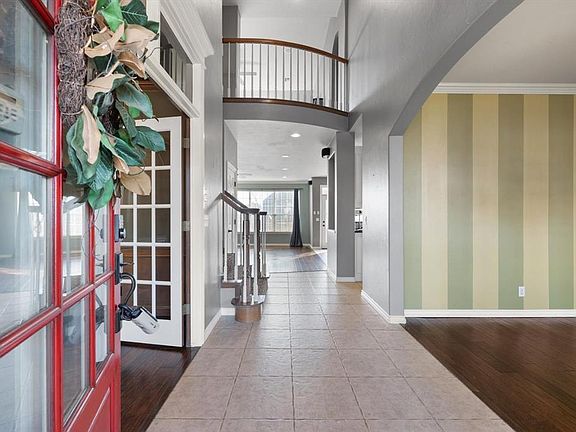 4th image of 3700 River Downs Dr