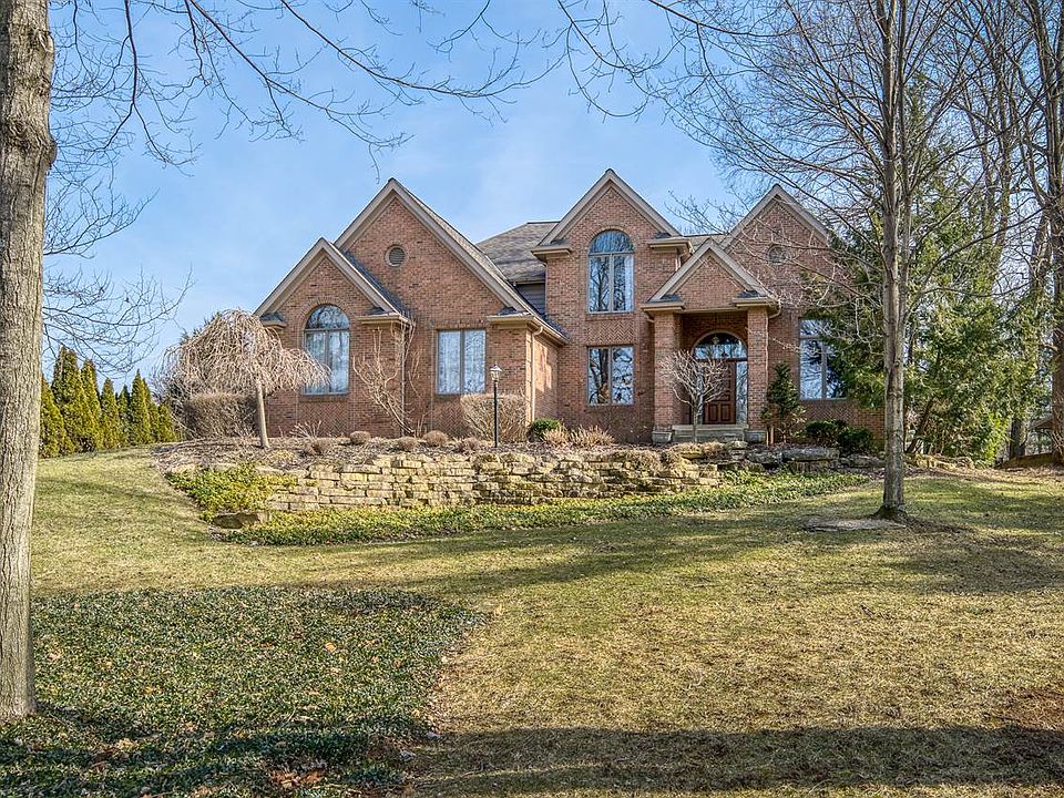 1st image of 4090 Oxford Dr