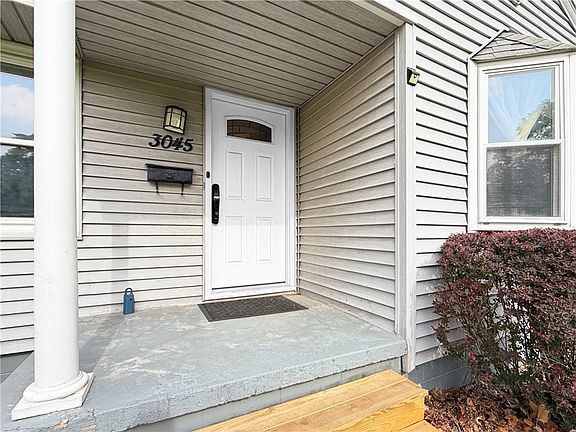 4th image of 3045 Turpin Rd