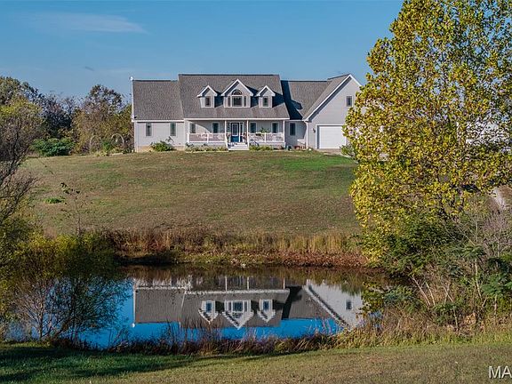 4th image of 271 Pleasant Knoll Rd