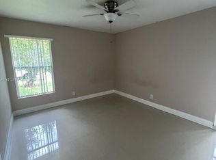 7806 NW 70th Ter, Fort Lauderdale, FL 33321