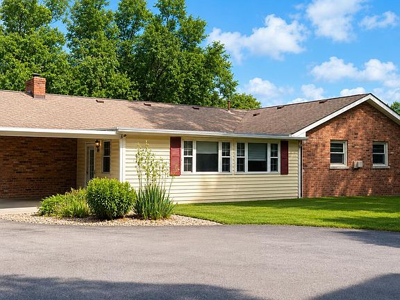 5th image of 3173 Trinity Rd