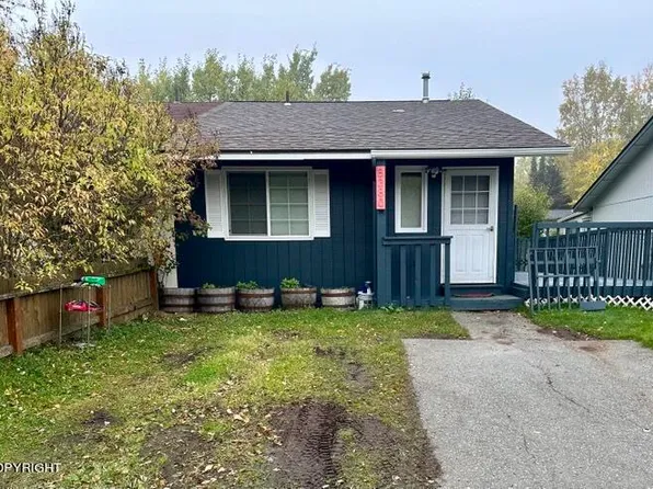 8380 Stratton Cir, Anchorage, AK 99507