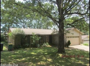8302 Pennwood Dr, Sherwood, AR 72120