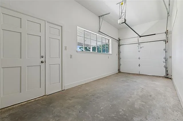 809 Oriole St — Photo 24