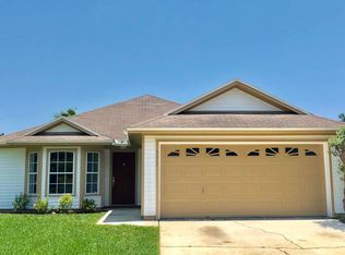 5577 Blue Pacific Dr, Jacksonville, FL 32257