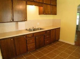 112 NE 3rd St, Perkins, OK 74059