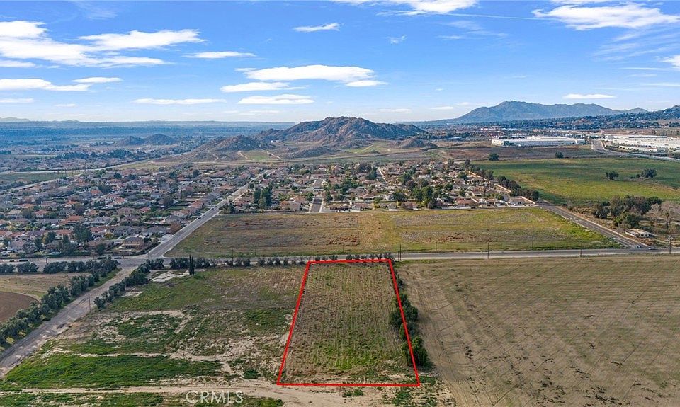1st image of 0 Redlands Blvd #3