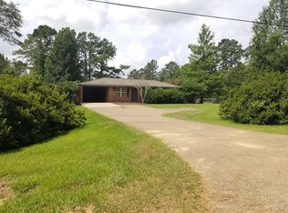 2044 Barnett Rd, Summit, MS 39666
