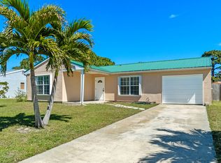 1233 Dawn St NE, Palm Bay, FL 32905