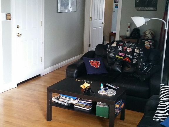 4th image of 1625 W Superior St APT 2F