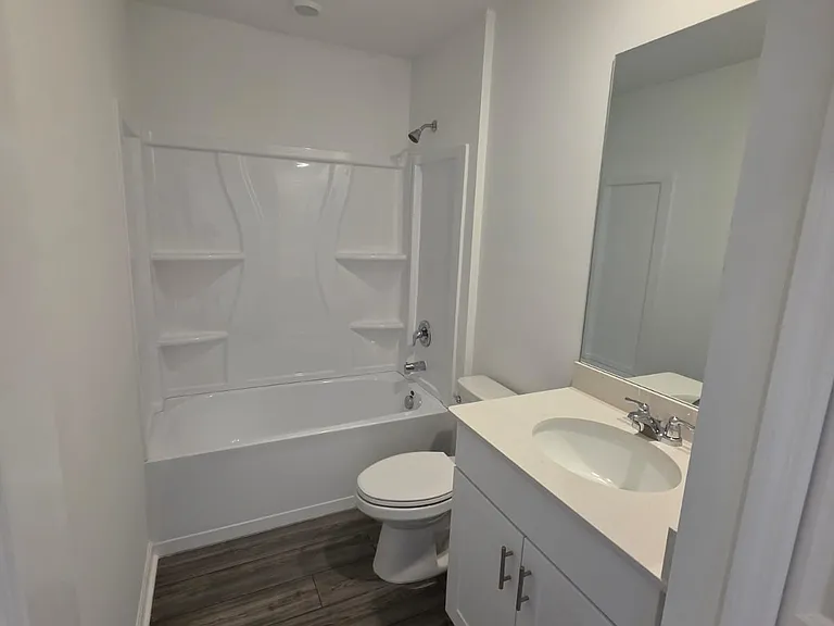 3170 NE 36th Ave — Photo 14