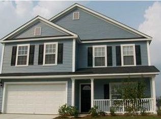 406 Crystal Oaks Ln, Moncks Corner, SC 29461