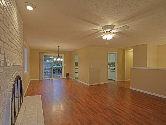 Living & Dining Room