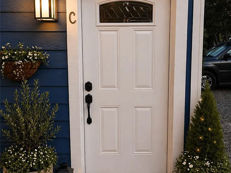 829 Hunt Ave #C — Photo 8