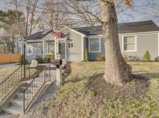 21 Vega St, Weymouth, MA 02188