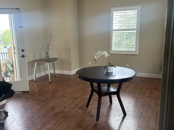 (undisclosed Address), Elk Grove, CA 95757