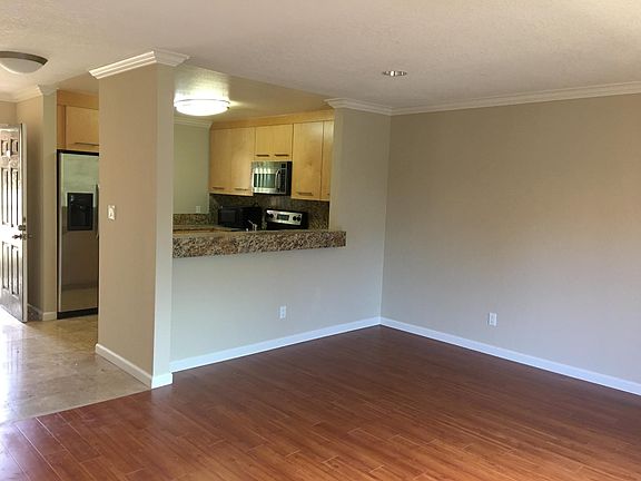 3rd image of 7565 Charmant Dr Unit 308