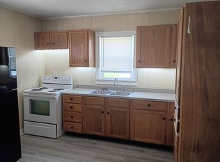2815 & 1/2 S Pershing Dr, Muncie, IN 47302