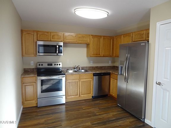 3rd image of 34 Mahi St