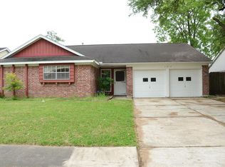 11315 Sharpview Dr, Houston, TX 77072