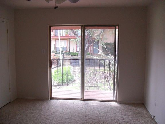 5th image of 5618 Marina Dr
