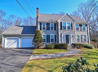 50 Melanie Ln, Wrentham, MA 02093