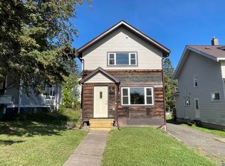 926 N 14th Ave E, Duluth, MN 55805