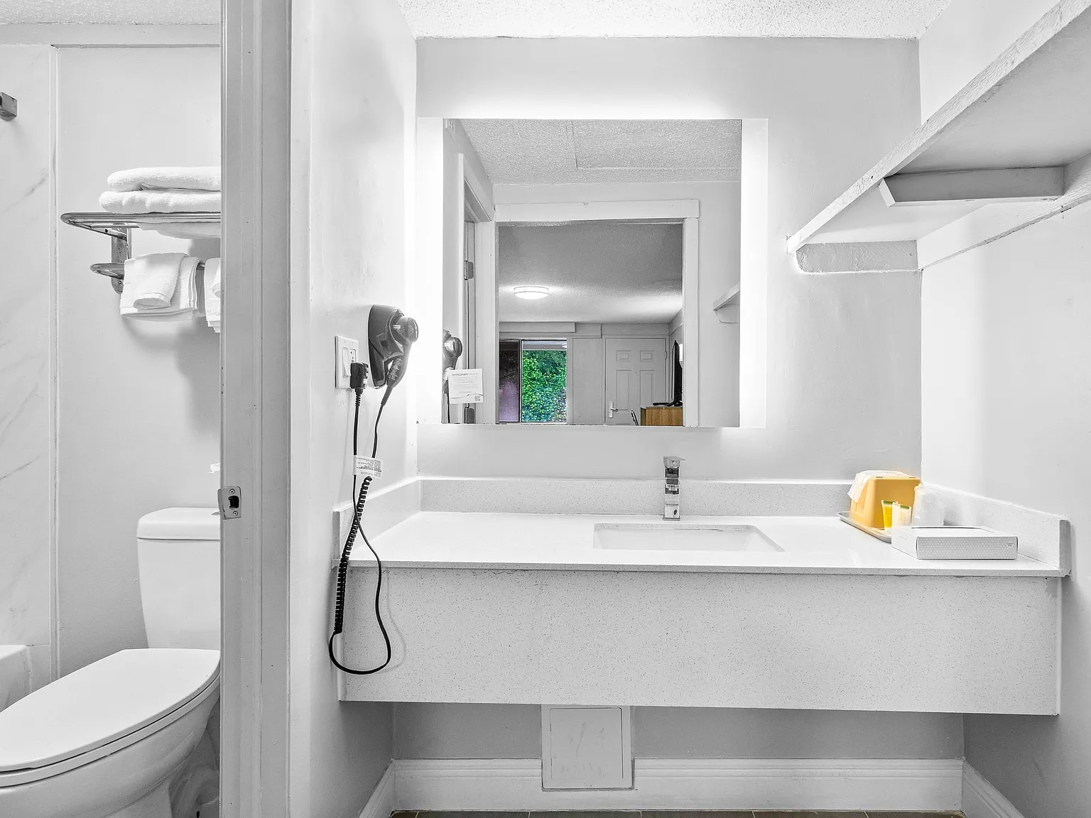 1 bed, 264 sqft, $1,510 — Photo 2