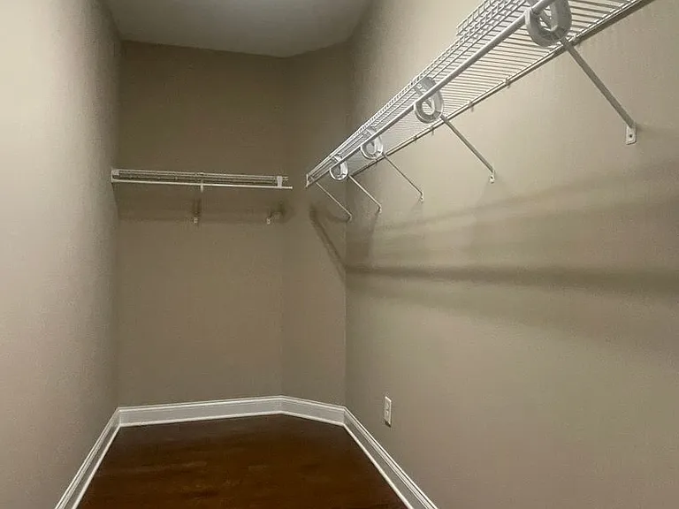 17725 Morehampton Ave — Photo 24