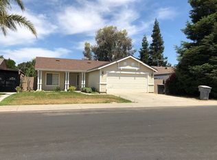 3649 Castleberg Ct, Riverbank, CA 95367