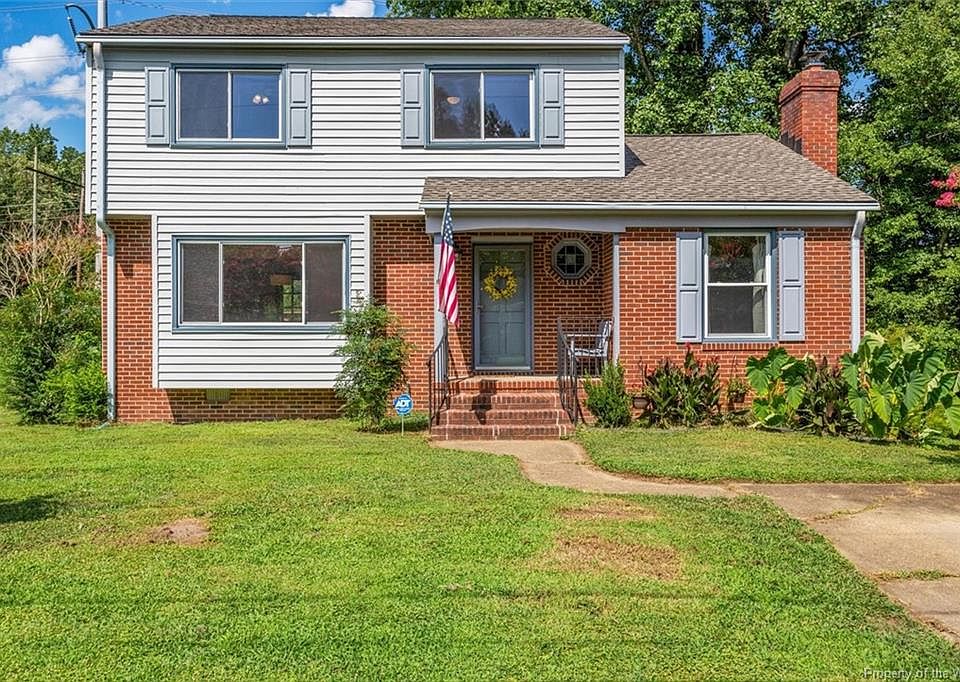 1st image of 153 Sheppard Dr