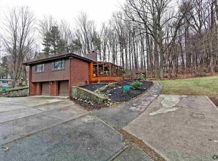 203 Winter St, Troy, NY 12180