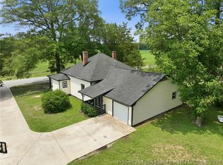 908 Middle Rd, Fayetteville, NC 28312