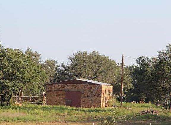 2nd image of 2228 Us Highway 67