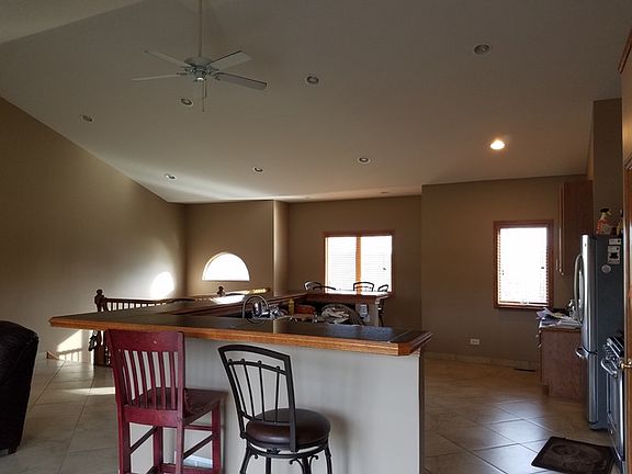 5th image of 37634 N Northern Ave