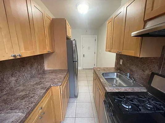 Rented by Queens Apartments Realty LLC | media 12