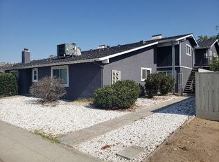 551 W Ashlan Ave #205, Clovis, CA 93612