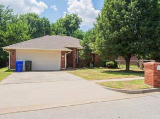 4016 Bald Eagle Dr, Norman, OK 73072