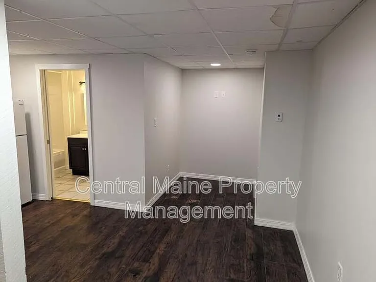 34 Washington Ave #D — Photo 12