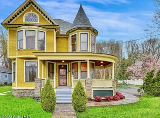 341 Riverview Rd, Rexford, NY 12148