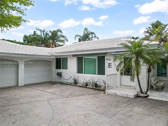 2nd image of 4512 Seagrape Dr Unit 1