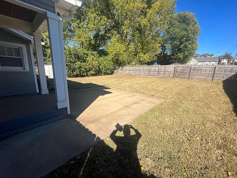 1201 Pennock Ave — Photo 12