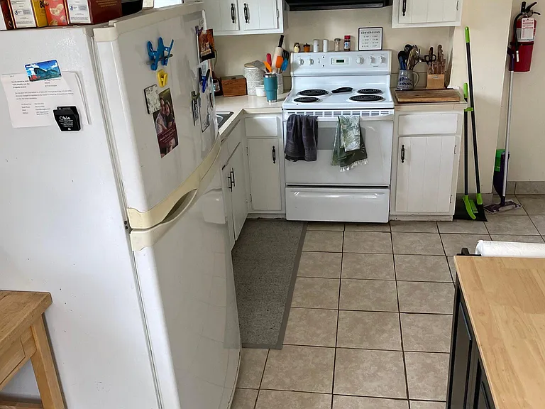 Kitchen. View from Back door.